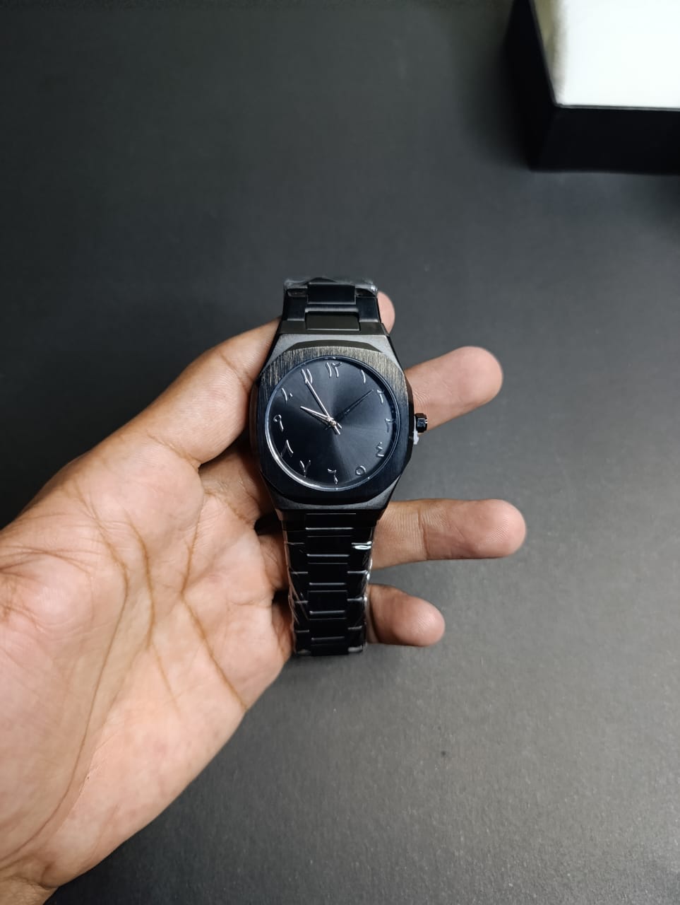 🖤 Luxury Arabic Watch (Stainless Steel Elegance🖤)