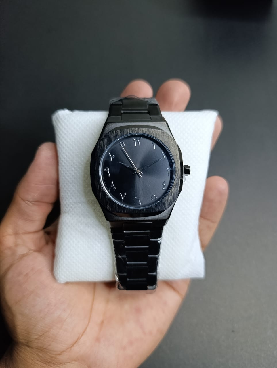 🖤 Luxury Arabic Watch (Stainless Steel Elegance🖤)